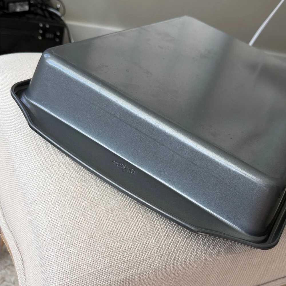 Wilton Nonstick Rectangular Baking Pan 11x15x2 inches
